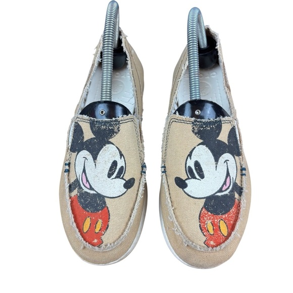EUC CROCS x Disney Women’s Melbourne Distressed Canvas Mickey Mouse Loafers Sz 9 - Picture 1 of 8